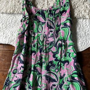 Lilly Pulitzer tank top. Flowy and good condition. size 8